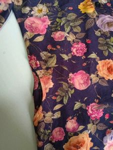 Flowers Design Sweatshirt