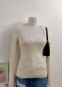 🚚FREE SHIPPING IF 750🚚Elegant Cream Top
