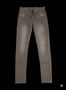 Beige High Waisted Skinny Jeans🖤