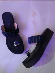 STYLISH NEVY BLUE HEELS FOR WOMEN 💫