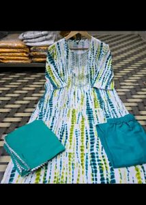 💚Green Kurta Set 💚