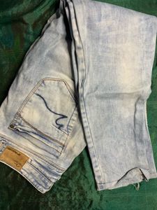 Light Wash Denim Jeans Less Used Branded