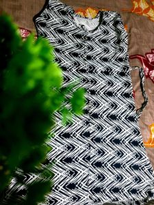 Patterned Top