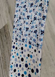 One Dupatta