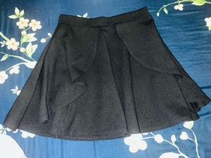 Cute Black Skirt