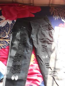 Black Mid Waist Jeans,with 3 Buttons