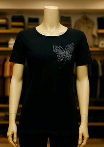 🇳🇿💫🔥 Beautiful Black Butterfly Tee Boat Neck