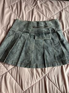 Denim pleated mini skirt 🫧