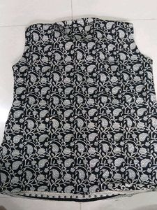 Black Kurti (with sleeve)