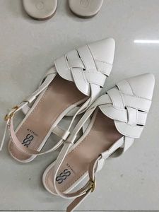 Flat Slippers