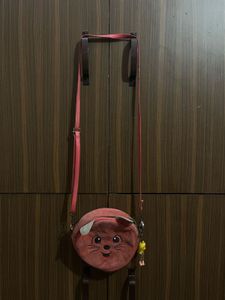 Cute Bag With Key Chain Free😍