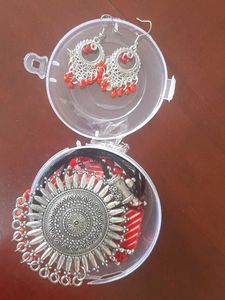 BRAND NEW Red Beaded Necklace &amp; Earring Set