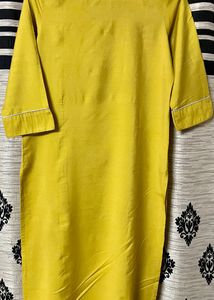Embroidered Straight Kurta