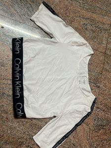 Calvin Klein Crop Top