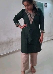 Round Neck Kurta Set For Women