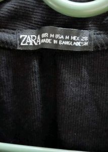 ZARA Black Ribbed Crop Top | Chic Turtleneck