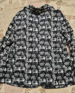 Chic Patterned Blazer