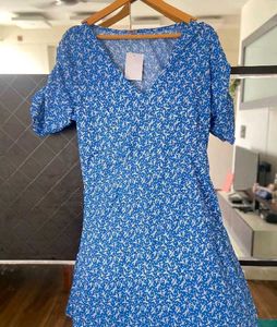 Combo Of 2 Blue Floral Dresses