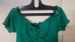 Max Off-shoulder Top