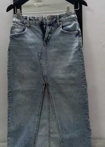 Denim Slit Skirt
