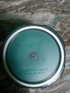 Teal Citrus Juicer