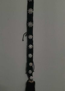 Elegant Jadai with Sparkling Stone