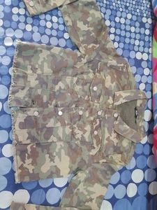 Army Print Crop Jacket