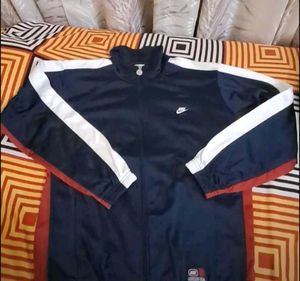Limited Edition Nike Jogging Jacket Alert!