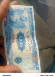 Vietnam Currency 5000