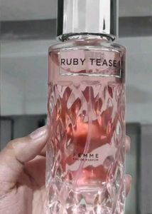 Colorbar - Ruby Tease