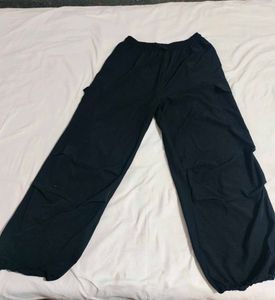 Wide Leg Cargo Pants