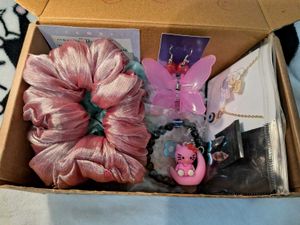 GIFT HAMPER 🎁