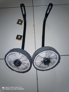 🟩 Kids Cycle Two Side Wheels