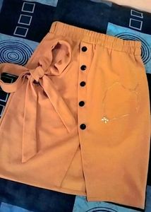 🌕🤍Beautiful Yellow Skirt