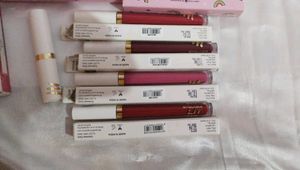 4 Myglamm Lipstick Combo
