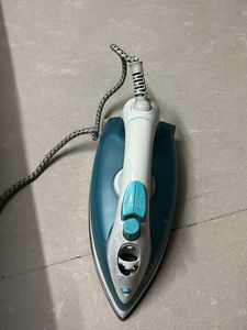 Morphy Richards Steam Iron