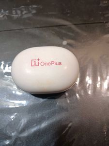 OnePlus copy earbuds