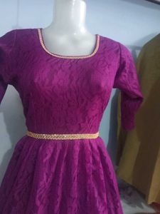 Beutiful Purple Colour Goun 38&#34;Size