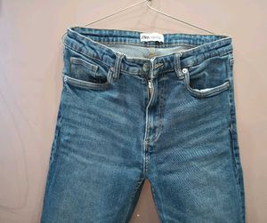 LOW RISE - BOOTCUT LEG  JEANS