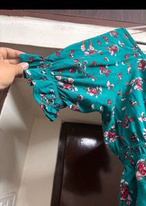 “Tokyo Talkies” Floral Green Top