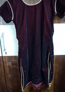 Embroidered Velvet Kurta