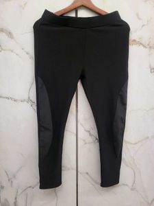 Black Gym Pant With Net Design