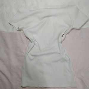 White Ribbed off shoulder top (check photos for th