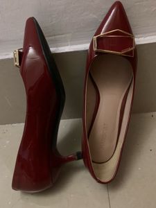 Kisscat Red Pointed Heels