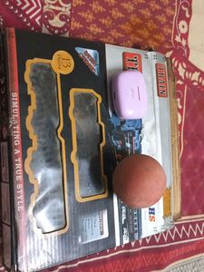 Proton Buds And Ball Train Set