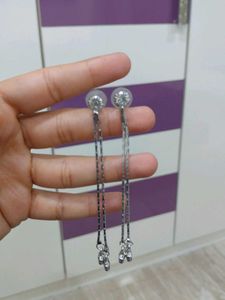 Dangling Silver Star Earrings