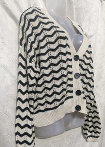 Stradivarius Chevron Knit Cardigan 🖤