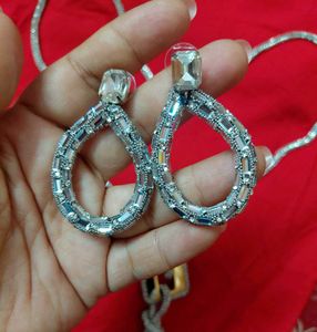 Long Chain With Matching Earings