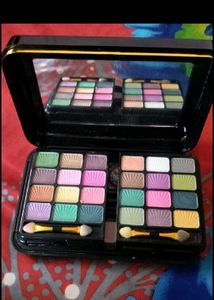Makeup Palette Set