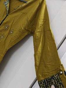 Olive Green Embroidered Kurta